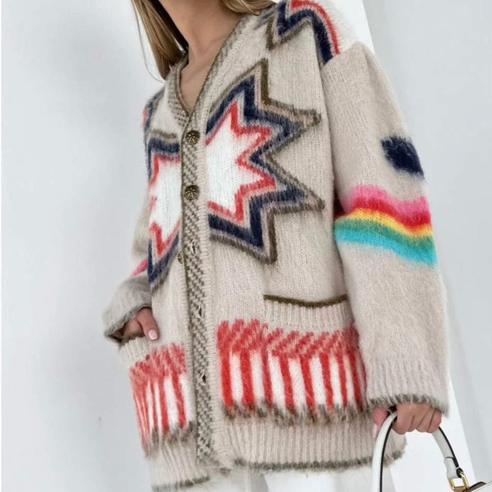 Commense Caesar’s Palace Cardigan NWOT